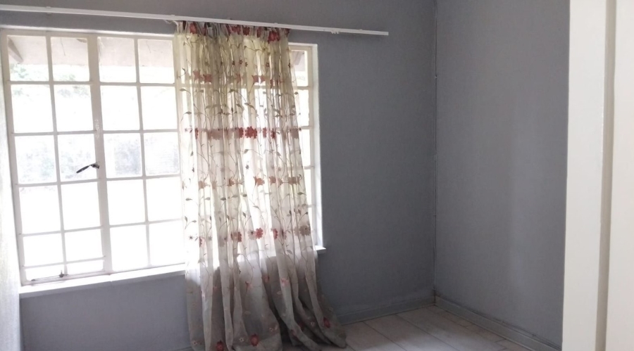 5 Bedroom Property for Sale in Vaalpark Free State